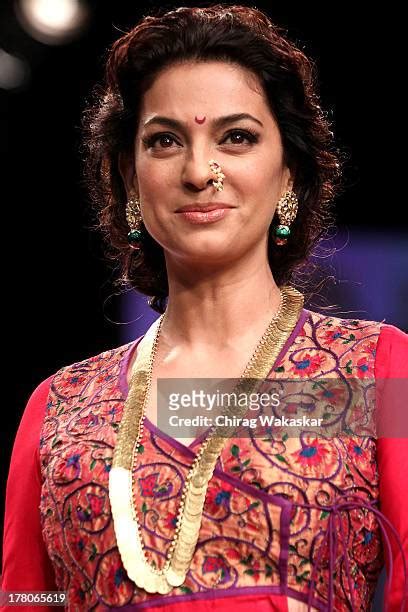 261 Juhi Chawla Photos Stock Photos and High